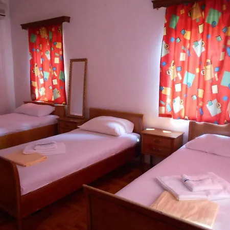 Hostel Raza *